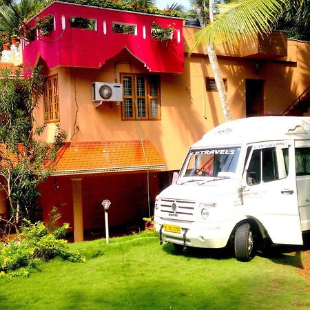 Ganesh House Homestay Kovalam Kültér fotó