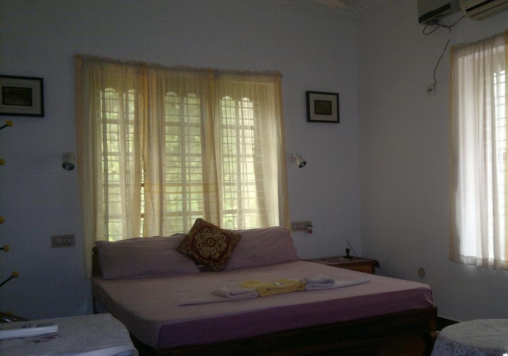 Ganesh House Homestay Kovalam Kültér fotó